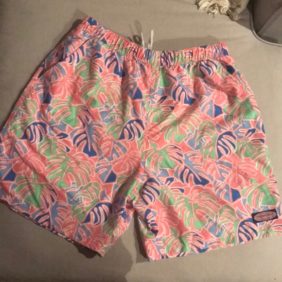vineyard vines mens bathing suits